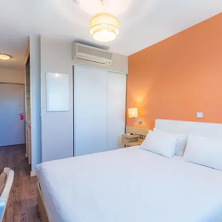 Appart'city Confort Ovalie I 3* Монпелье