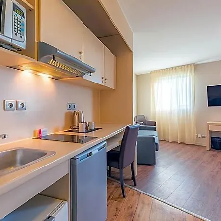 Apart-hotel Appart'city Confort Ovalie I