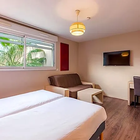 Appart'city Confort Ovalie I Apart-hotel Montpellier