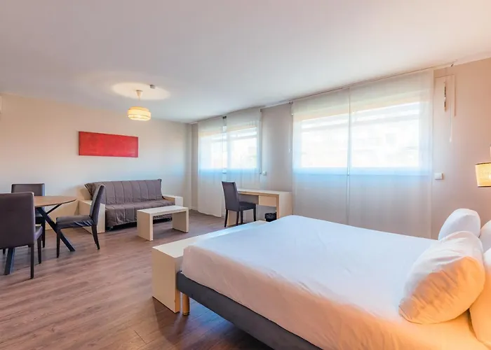 Apart-hotel Appart'city Confort Ovalie I