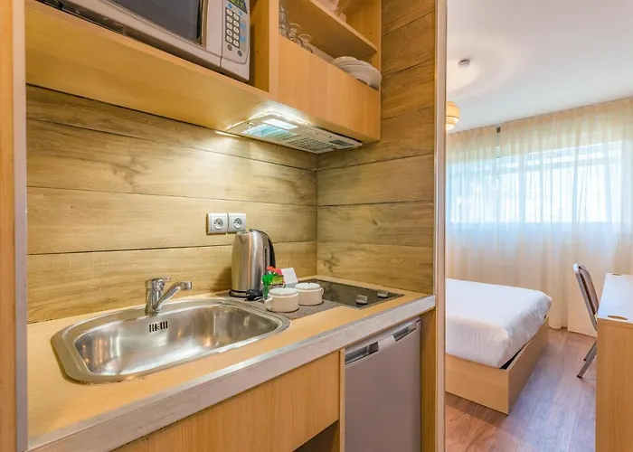 Apart-hotel Appart'city Confort Ovalie I 3*